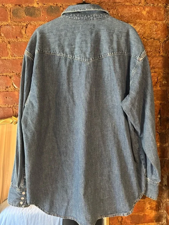 Re/Done Oversized Denim Western Shirt - Picture 2 of 5